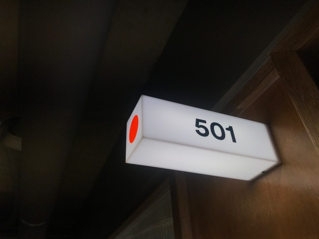 Telefonnummer +49 221 945760580: Was steckt hinter dem Anruf aus Köln?